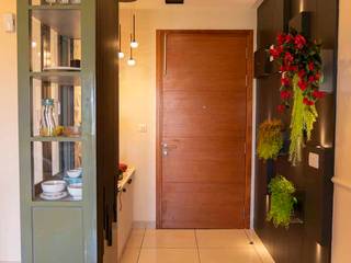 2 BHK home in Bangalore, Cee Bee Design Studio Cee Bee Design Studio Mediterranean corridor, hallway & stairs