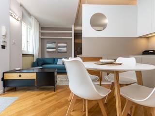 Pied-à-terre in centro Bergamo, sandra marchesi architetto sandra marchesi architetto غرفة السفرة