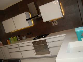 Kitchens, xpoz interiors xpoz interiors 小廚房 玻璃