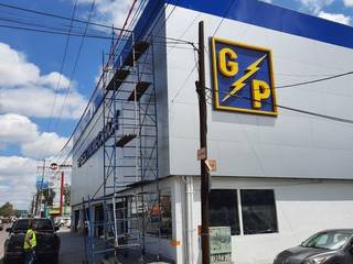 GP Electromecánica, ALUCO SOLUCIONES ALUCO SOLUCIONES Nowoczesne domy