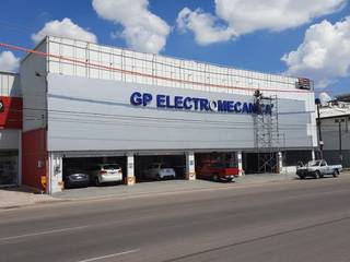 GP Electromecánica, ALUCO SOLUCIONES ALUCO SOLUCIONES 모던스타일 주택