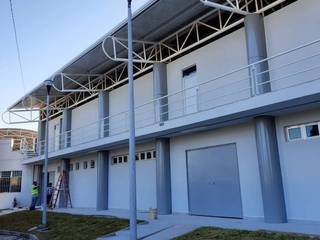 Proyecto Deportiva San Felipe, ALUCO SOLUCIONES ALUCO SOLUCIONES Moderne huizen