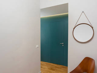 Casa M+P. Firenze, OKS ARCHITETTI OKS ARCHITETTI Modern corridor, hallway & stairs