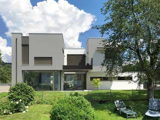 Haus in Niederndorf | Ein Zimmer mehr, Melis + Melis Architekturbüro Melis + Melis Architekturbüro Villas