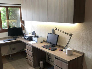 Home Office, Entorno Estudios Entorno Estudios Modern study/office Solid Wood Wood effect