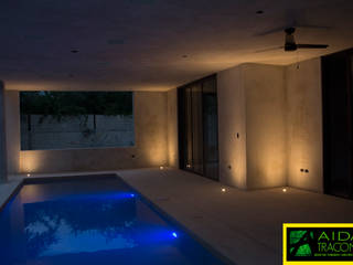 RESIDENCIA EN MÉRIDA, FOREST HOUSE CHOLUL, AIDA TRACONIS ARQUITECTOS EN MÉRIDA, YUCATÁN, MÉXICO AIDA TRACONIS ARQUITECTOS EN MÉRIDA, YUCATÁN, MÉXICO Minimalist pool