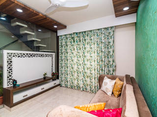 Small Duplex, ARK Architects & Interior Designers ARK Architects & Interior Designers Modern Living Room
