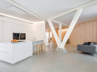 Casa TTV, RUE RUE Salones de estilo minimalista Madera Acabado en madera