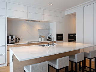 Umbau einer alten Villa, Marmor Radermacher Marmor Radermacher Modern Kitchen