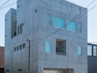 SD HOUSE, 株式会社太平安藤建設 株式会社太平安藤建設 Modern houses