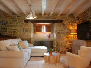 Vivienda Unifamiliar “Rustic Home”, 3a Interiorismo 3a Interiorismo Living room