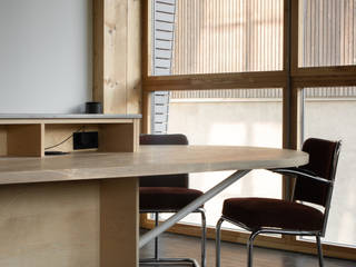 His Loft, Kumiki Kumiki Bureau moderne