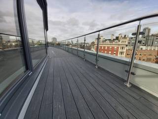 Glass, Post & Clamp Balustrade - Charterhouse Buildings, Barbican, City of London, Scanda Window and Door services Ltd Scanda Window and Door services Ltd Roof Glass