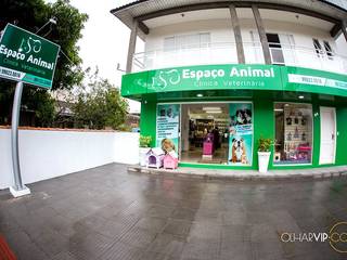 Clínica Veterinária, Elaine de Bona Arquitetura e Interiores Elaine de Bona Arquitetura e Interiores مساحات تجارية