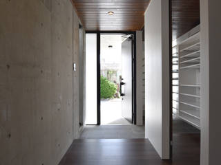 K-YOMITAN PJ.2021, Style Create Style Create Moderne gangen, hallen & trappenhuizen