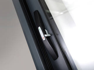 MS Slide. , Oknoplast Oknoplast Puertas y ventanas de estilo minimalista Aluminio/Cinc