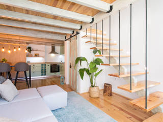 Apartamento T2 | Alfama, Lisboa, Traço Magenta - Design de Interiores Traço Magenta - Design de Interiores Salas de estilo moderno