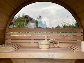 2. SAUNA MINI BARILE DA TERRAZZA DI QUATRO DESIGN , PRODUZIONE TINOZZA (HOTTUBE) SAUNE DA ESTERNO (Legno progetto Online) ditta di Audrone Krasauskiene PRODUZIONE TINOZZA (HOTTUBE) SAUNE DA ESTERNO (Legno progetto Online) ditta di Audrone Krasauskiene Pool Wood Wood effect