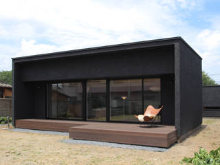 Hitachi no kuroi ie, TKD-ARCHITECT TKD-ARCHITECT Casas modernas: Ideas, imágenes y decoración