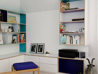 Une Appartement avec Un Intérieur Vibrante, Bénédicte Montussac Bénédicte Montussac Living room Wood-Plastic Composite