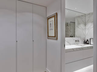 PQ10 | Valencia, Spain, estudio calma estudio calma Classic style dressing room Wood White