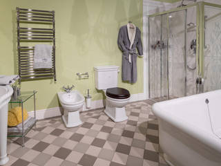 Französisches Badezimmer, Traditional Bathrooms GmbH Traditional Bathrooms GmbH Classic style bathroom
