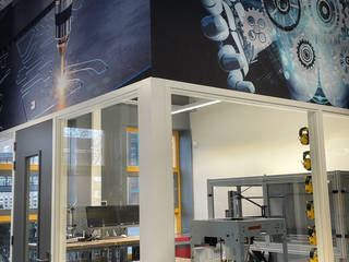 MakersSpace - hoe ruimte creativiteit kan inspireren, MEF Architect MEF Architect Commercial spaces Wood Blue Schools