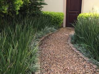 indigenous garden in hillcrest, Paul's Plantscapes Landscapes Paul's Plantscapes Landscapes حديقة