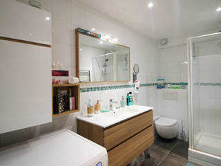 RENOVATION APPARTEMENT A CRONENBOURG, Agence ADI-HOME Agence ADI-HOME Phòng tắm phong cách hiện đại Gỗ-nhựa composite White
