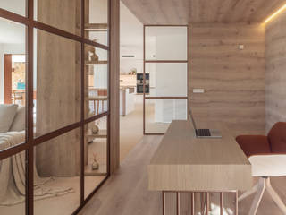 Copper House, Susanna Cots Interior Design Susanna Cots Interior Design Minimalistischer Multimedia-Raum