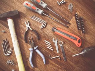 Mini digger hire: how to work on your home faster by hiring professional equipment, Caroline Nixon Caroline Nixon