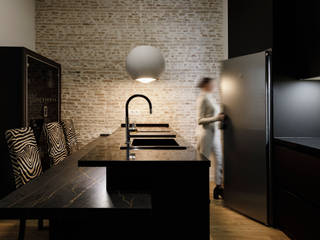 All on black!, Pino el don de vivir - cocinas y baños Pino el don de vivir - cocinas y baños Modern kitchen