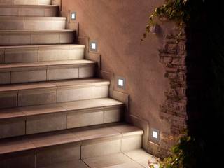 Designerlampen aus Spanien: feuriger Style mit dem gewissen Etwas, Skapetze Lichtmacher Skapetze Lichtmacher Pasillos, vestíbulos y escaleras modernos