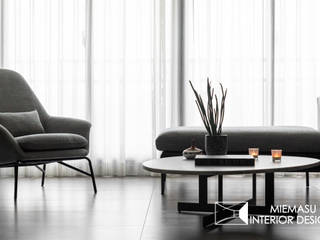 光影 / Between Light & Shadows, 域見室所設計 MIEMASU INTERIOR DESIGN 域見室所設計 MIEMASU INTERIOR DESIGN Modern Living Room