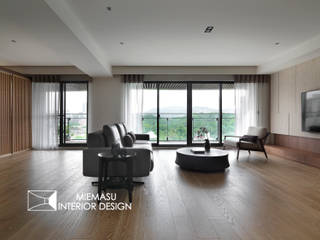 映東騰 / Refletion, 域見室所設計 MIEMASU INTERIOR DESIGN 域見室所設計 MIEMASU INTERIOR DESIGN Living room