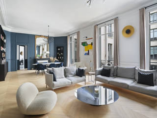 Paris: un appartement Haussmannien égayé, Agence KP Agence KP Moderne Wohnzimmer Holz Blau