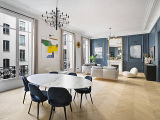 Paris: un appartement Haussmannien coloré, Agence Karine Perez Agence Karine Perez Modern Dining Room Wood Blue
