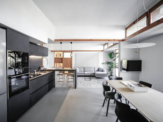 L’eleganza dell’ambiente: Una soluzione perfetta per valorizzare ogni ambiente della tua casa, COVERMAX RESINE COVERMAX RESINE Moderne Küchen