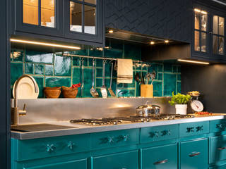 Cocina Icon, Marchi Cucine - Dialma Brown MX Marchi Cucine - Dialma Brown MX Built-in kitchens Tiles Turquoise