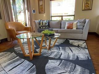 PJ Home Project , Duvenci Interiors Duvenci Interiors Minimalist living room Leather Grey