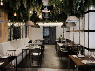 Restaurante Grupo La Cocina de Lola. Chueca, DOSALCUBO OBRAS Y PROYECTOS DOSALCUBO OBRAS Y PROYECTOS พื้นที่เชิงพาณิชย์