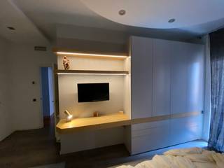 Exquisita habitación en tonos Madera y Blanco con juego de Iluminación , DEKMAK interiores DEKMAK interiores ห้องนอน