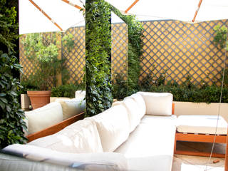 Outdoor Vertical Garden around Pool Area , Living Green Walls Living Green Walls Garden Pool