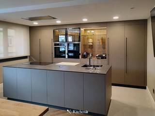 Projecto VI, Kitchen In Kitchen In モダンな キッチン