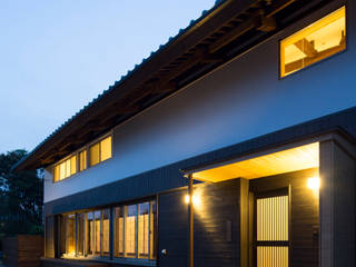 魚津の家 | house of uozu, haco建築設計事務所 haco建築設計事務所 Casas de madera