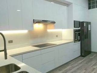 COCINA BLANCO MINIMALISTA / LIMA - PERU, 3 DECO 3 DECO 系統廚具