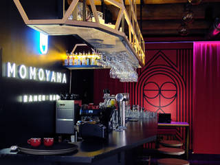 MOMOYAMA Ramen bar, FOREST DESIGN FOREST DESIGN Espaços comerciais