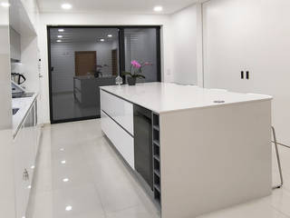 Cozinha em Aveiro, UNISSIMA Home Couture UNISSIMA Home Couture Kitchen units