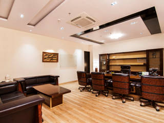 RR Info Solutions - Kanpur, FYD Interiors Pvt. Ltd FYD Interiors Pvt. Ltd Espacios comerciales