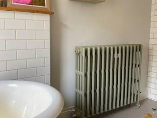 Cast Iron Traditional Radiators, UKAA | UK Architectural Antiques UKAA | UK Architectural Antiques Otros espacios